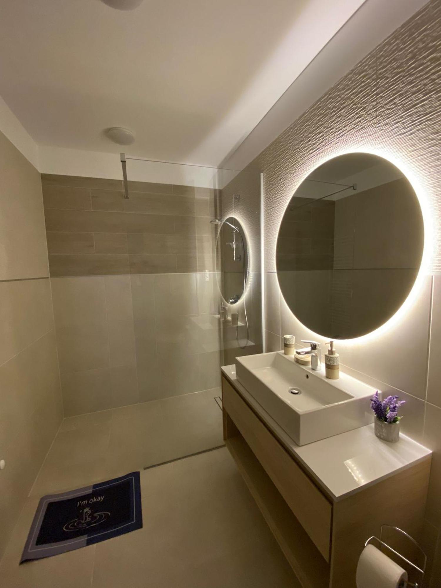 Urban Alexa Home Brasov Luaran gambar